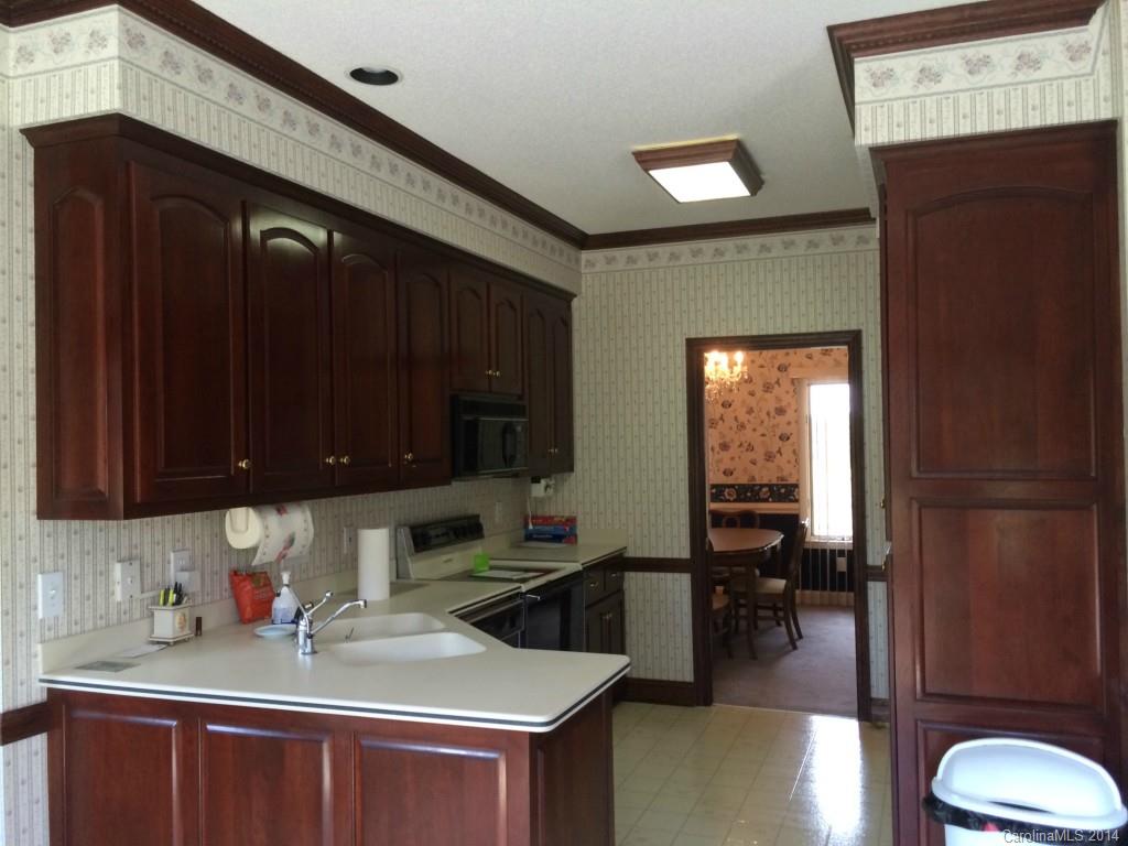 12218 Pine Bluff Road Midland, NC 28107 - Photo 6 of 24 Gallery Image 6