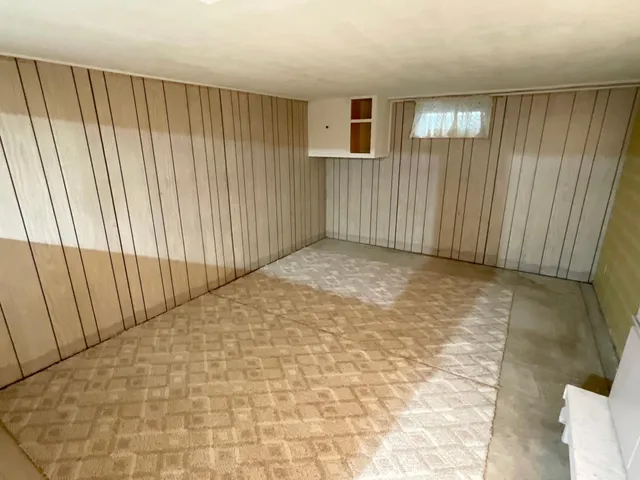 $169,000 | 104 Market Street Northeast, Brownsdale, MN 55918