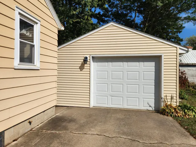 $169,000 | 104 Market Street Northeast, Brownsdale, MN 55918