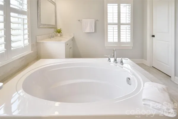 $1,150,000 | 16615 Redding Park Lane, Cornelius, NC 28031