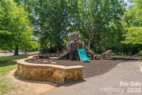 $1,150,000 | 16615 Redding Park Lane, Cornelius, NC 28031