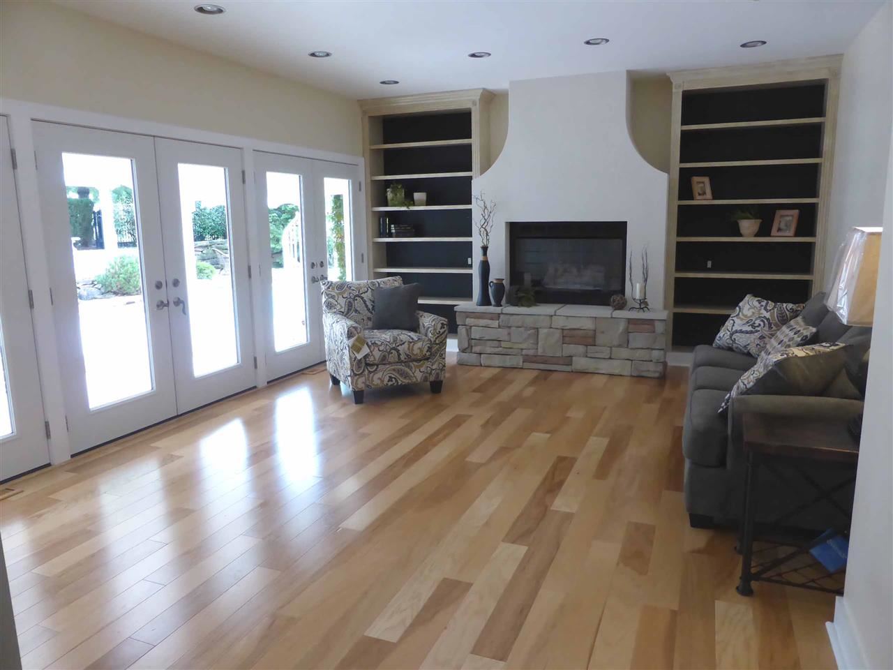 2030 Cobblestone Road Jasper, IN 47546 - Photo 5 of 30 Gallery Image 5