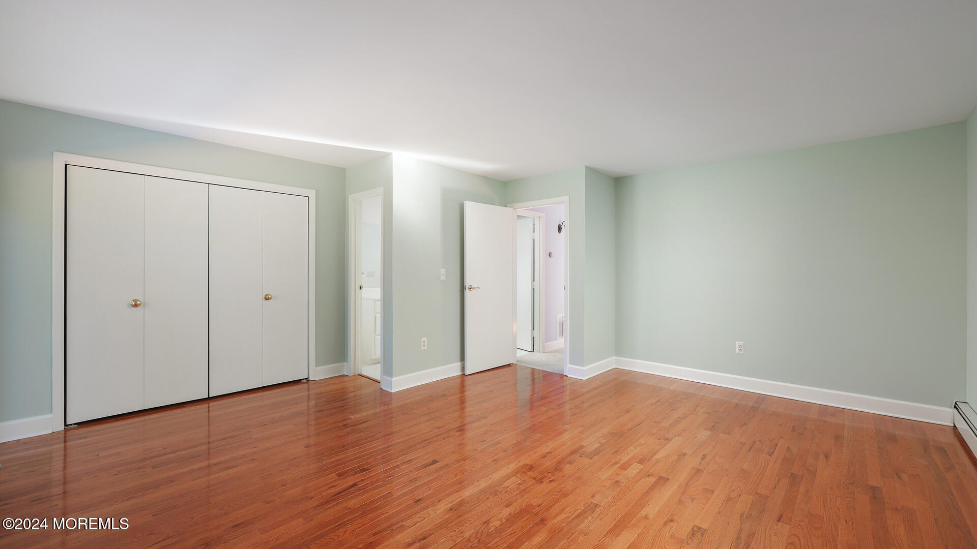 37 Locust Way Spring Lake Heights, NJ 07762 - Photo 19 of 38 37 Locust Way Spring Lake NJ 07762 USA-0