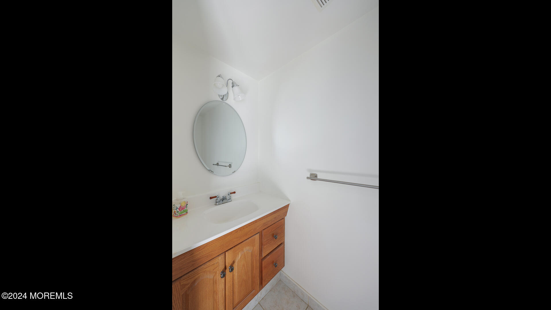 37 Locust Way Spring Lake Heights, NJ 07762 - Photo 20 of 38 37 Locust Way Spring Lake NJ 07762 USA-0