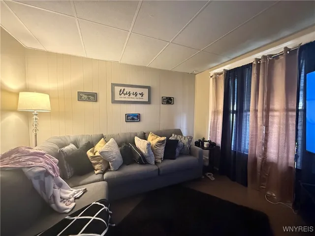 $149,900 | 194 Halstead Avenue, Cheektowaga, NY 14212