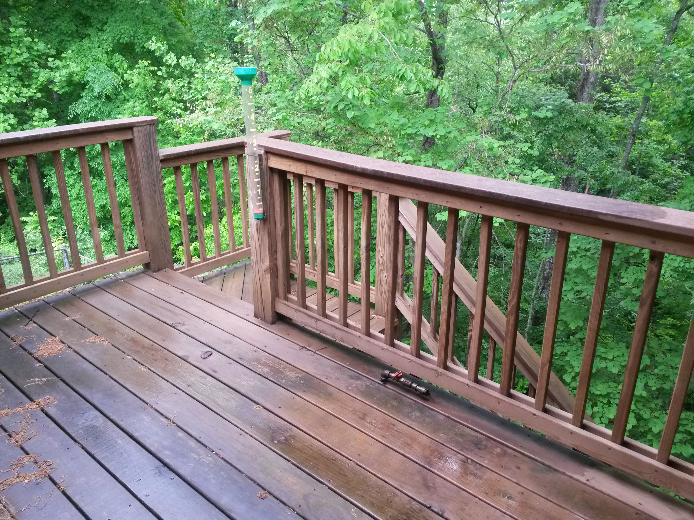 209 Connors Circle Oak Ridge, TN 37830 - Photo 8 of 18 Just the right size for the grill!