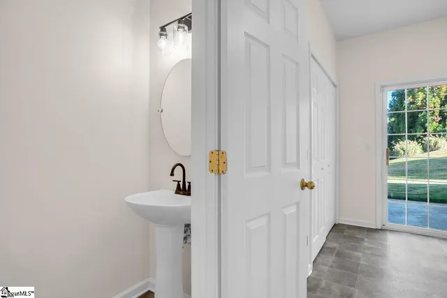 $195,000 | 604 Graythorn Lane, Greenville, SC 29607