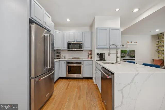 $635,000 | 2801 Connecticut Avenue Northwest, Unit 17, Washington, DC 20008