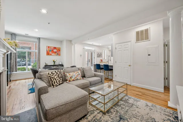 $635,000 | 2801 Connecticut Avenue Northwest, Unit 17, Washington, DC 20008