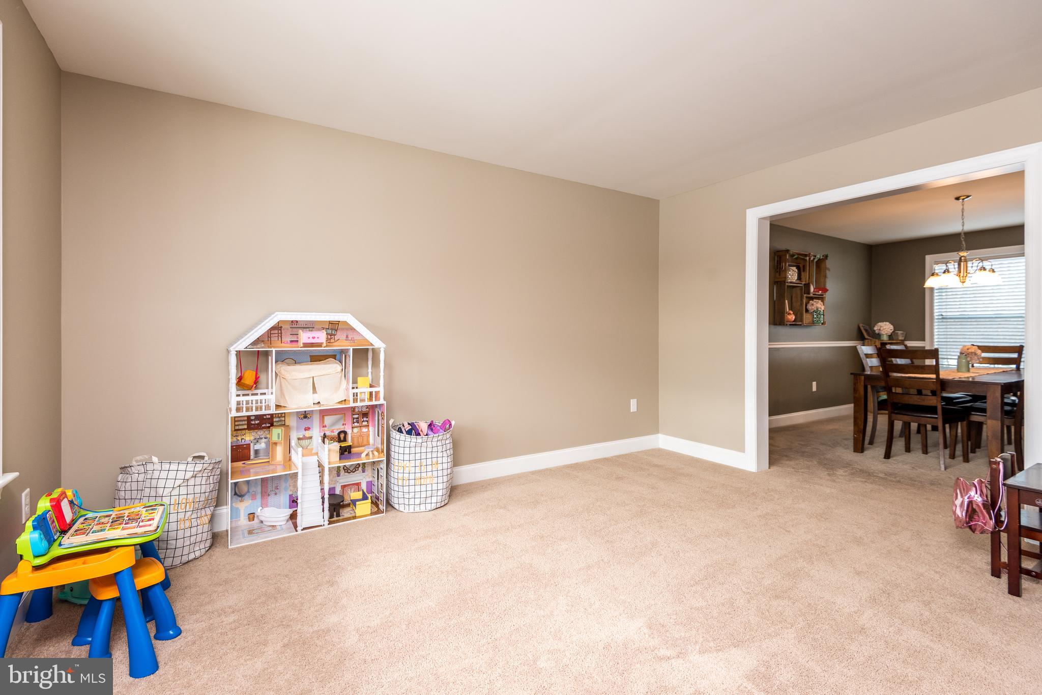 3113 Finland Road Pennsburg, PA 18073 - Photo 29 of 50 Living Room or Office