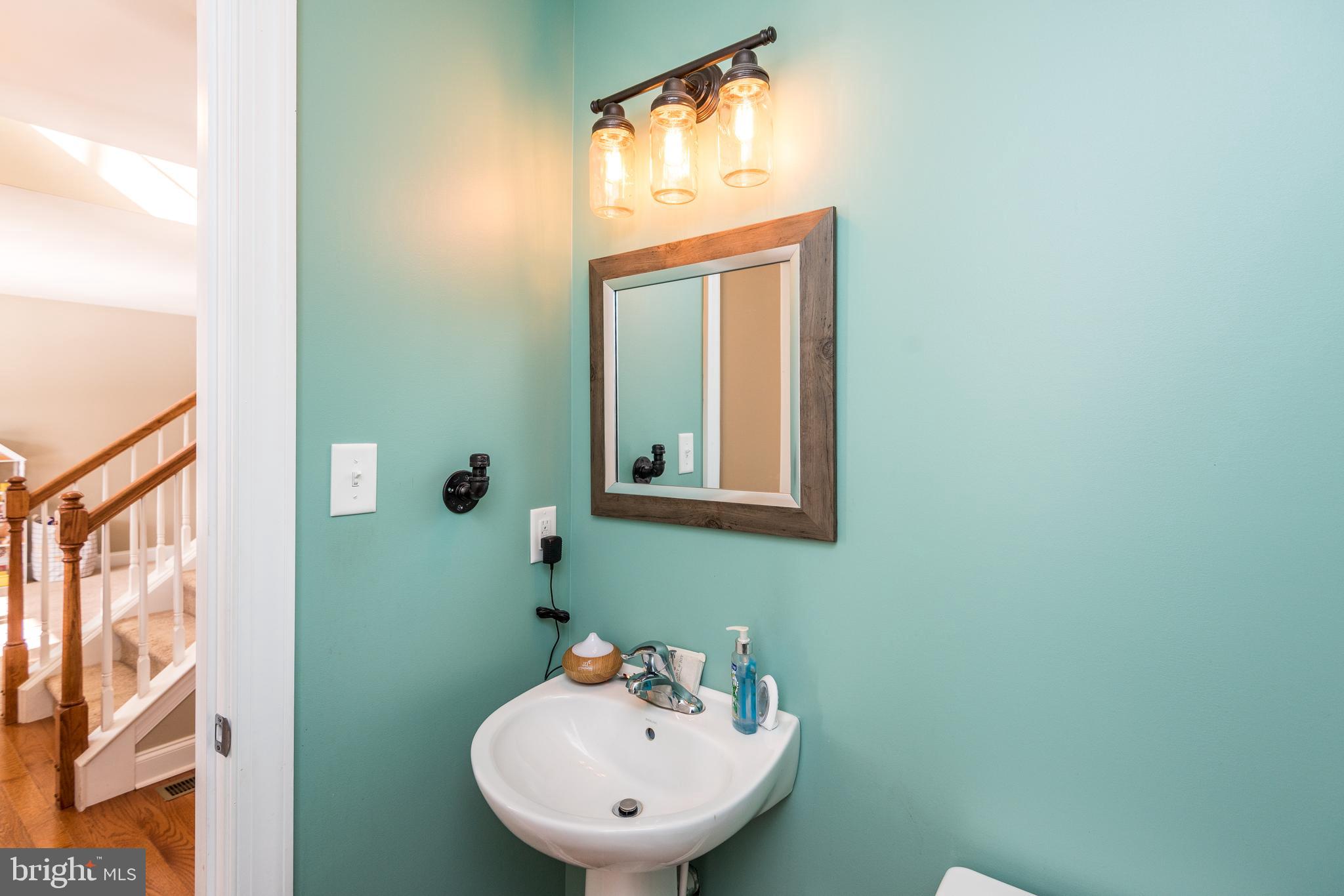 3113 Finland Road Pennsburg, PA 18073 - Photo 32 of 50 Half Bathroom