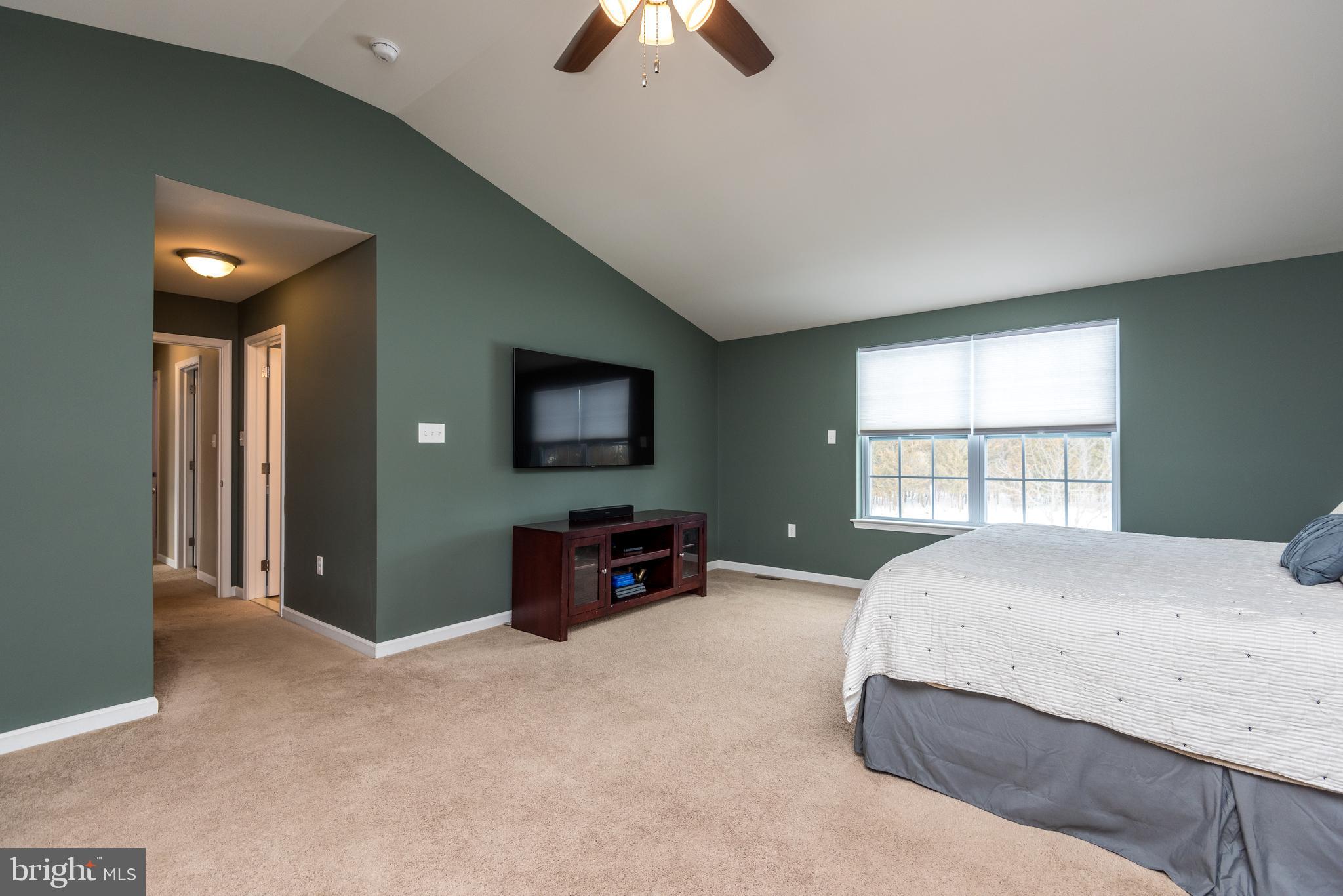3113 Finland Road Pennsburg, PA 18073 - Photo 39 of 50 Primary Bedroom
