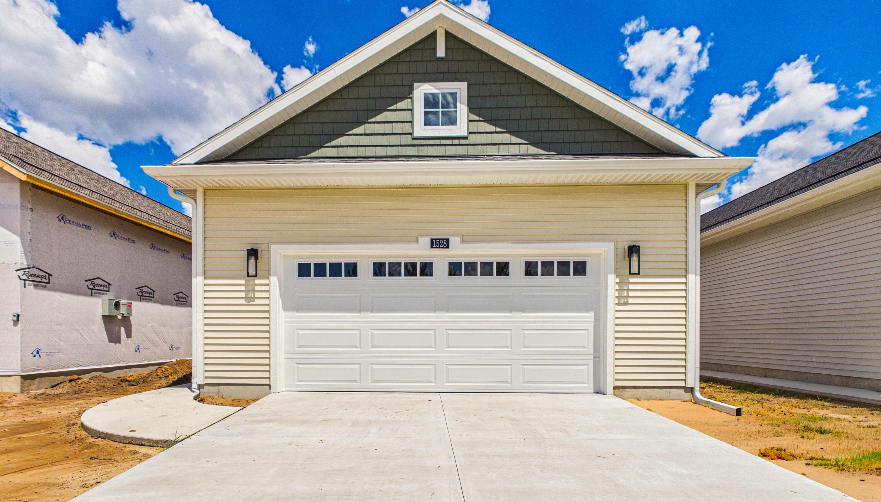 1528 Wilson Road, Unit 42 Spring Lake, MI 49456 - Photo 1 of 45 Untitled design (5)