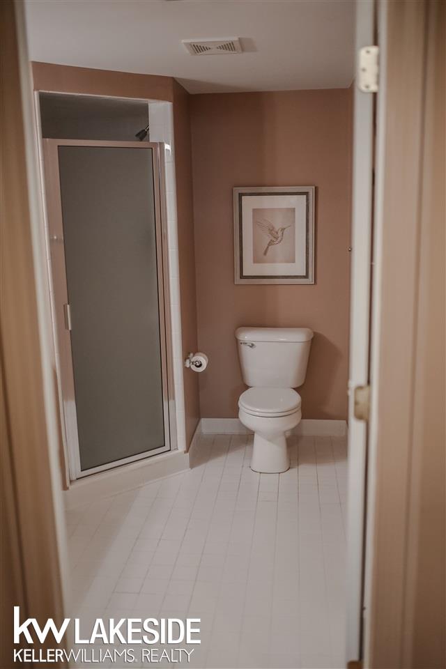 1658 Snowy Owl Court Rochester, MI 48307 - Photo 41 of 45 50022484-45.JPG