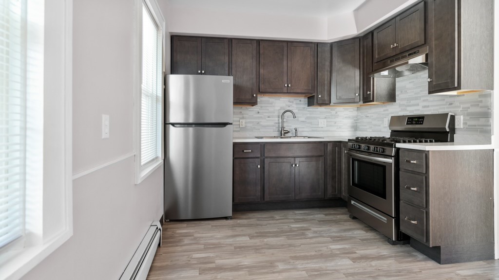 18 Roma Street Bristol, RI 02809 - Photo 18 of 39