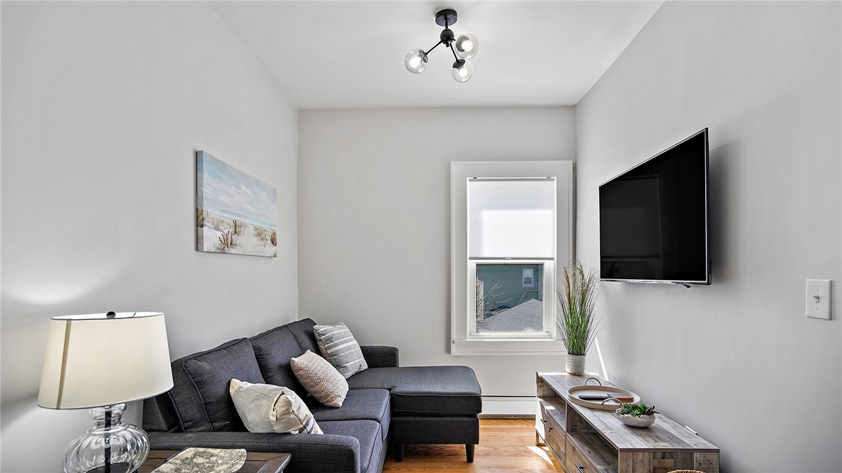 18 Roma Street Bristol, RI 02809 - Photo 10 of 39
