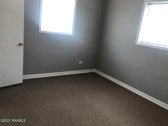 $1,595 | 2809 South Curtis Drive, New Iberia, LA 70560