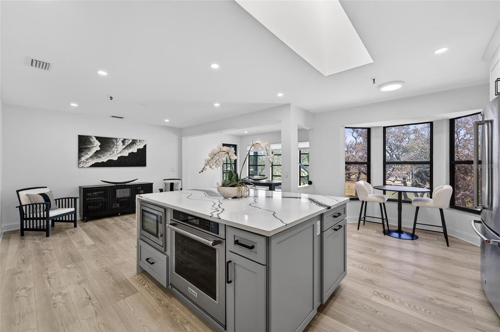 2155 Harbourside Drive, Unit 804 Longboat Key, FL 34228 - Photo 15 of 77