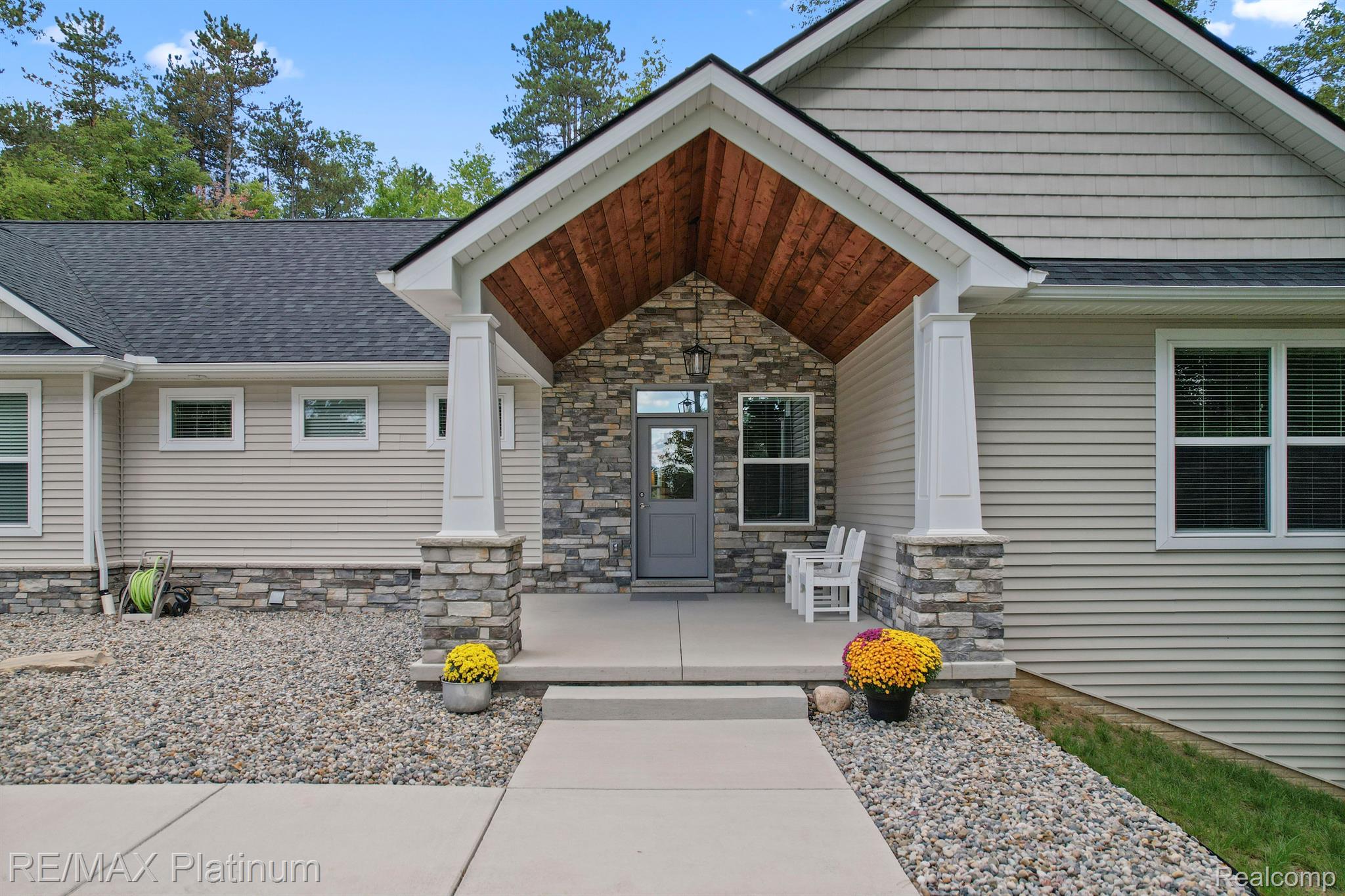 2950 Jewell Road Howell, MI 48843 - Photo 25 of 27 Gallery Image 25