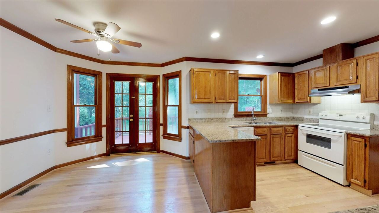 5913 Stable Court Raleigh, NC 27612 - Photo 10 of 25 Photo 10