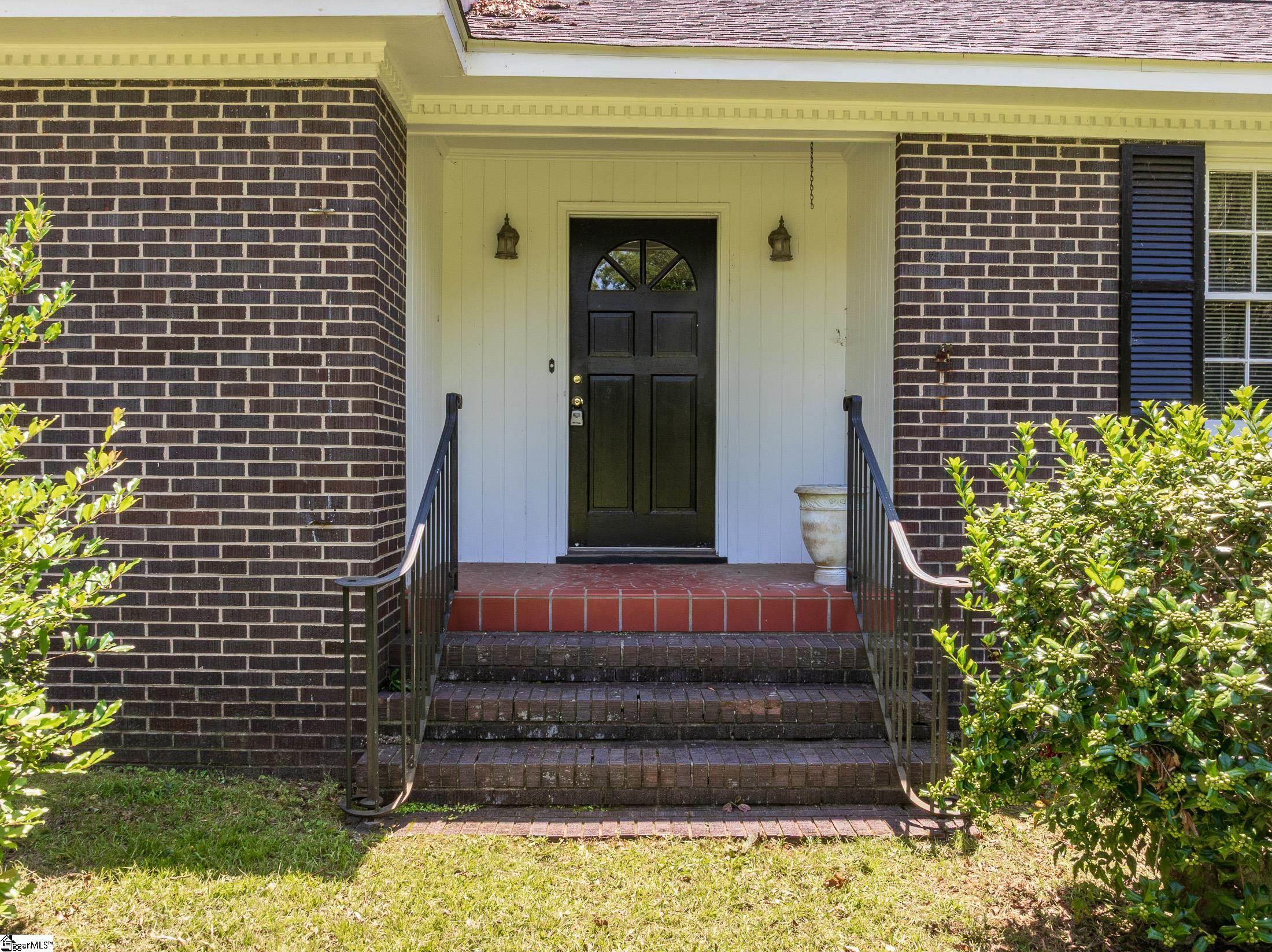 114 York Street Clinton, SC 29325 - Photo 21 of 50
