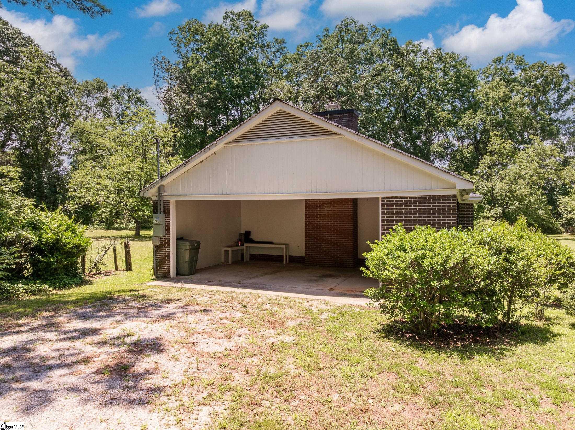 114 York Street Clinton, SC 29325 - Photo 45 of 50