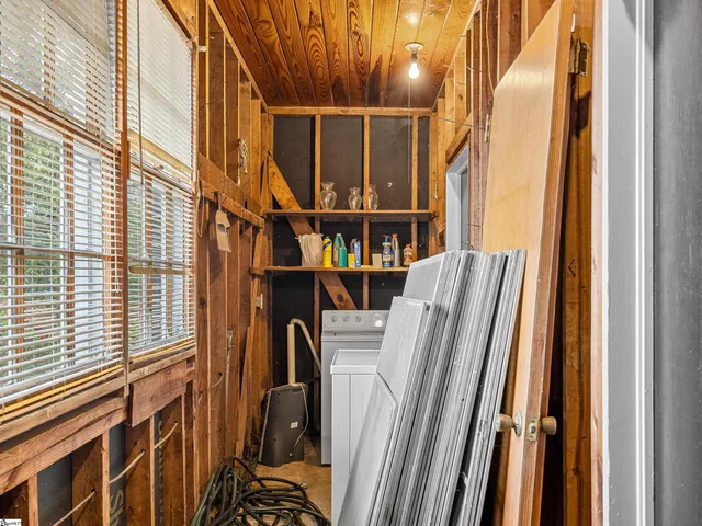 $299,987 | 114 York Street, Clinton, SC 29325