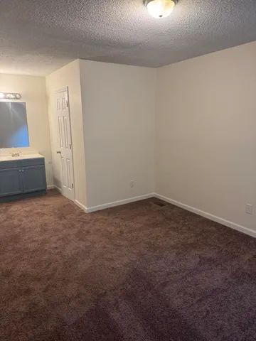 $1,800 | 7591 Hunters Ridge Lane, Charleston, SC 29420