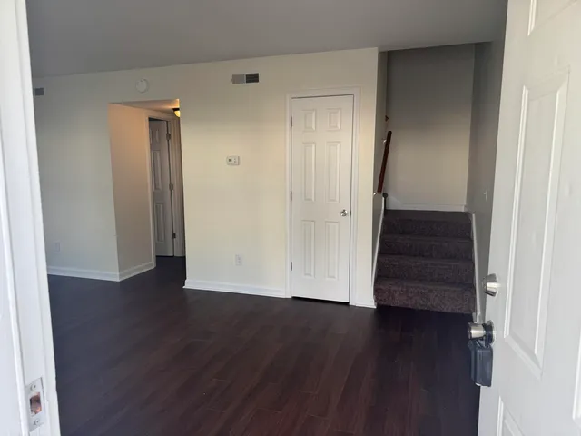 $1,800 | 7591 Hunters Ridge Lane, Charleston, SC 29420