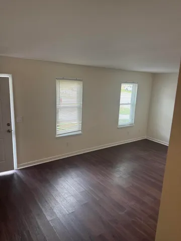 $1,800 | 7591 Hunters Ridge Lane, Charleston, SC 29420