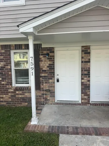 $1,800 | 7591 Hunters Ridge Lane, Charleston, SC 29420