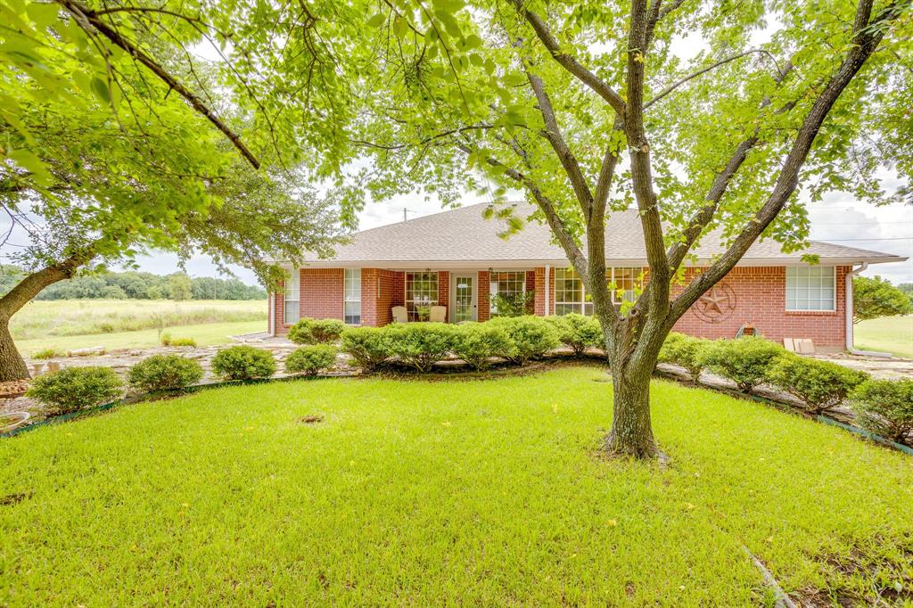22011 Pebble Drive Whitney, TX 76692 - Photo 38 of 40