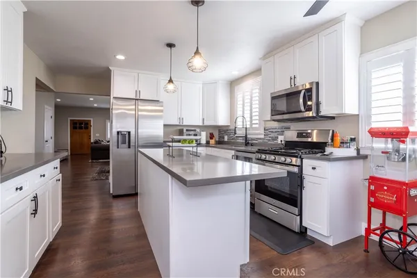 $899,000 | 214 North 7th Street, Santa Paula, CA 93060