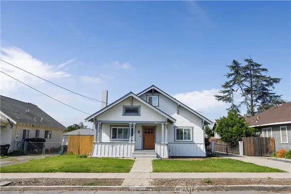 $899,000 | 214 North 7th Street, Santa Paula, CA 93060