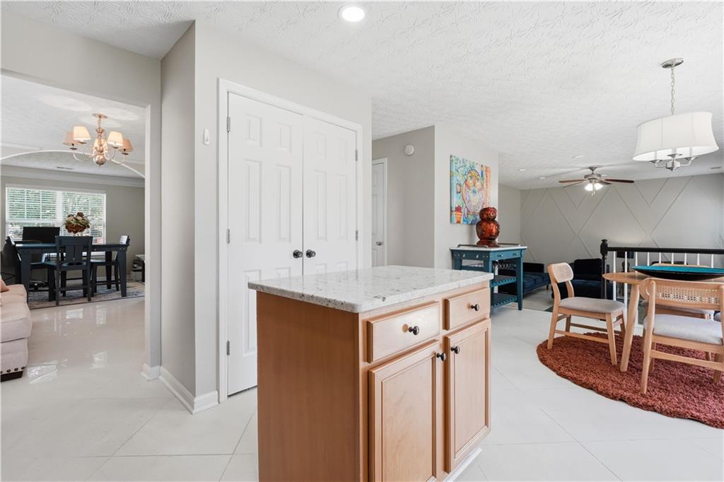 5655 Laurel Ridge Drive Atlanta, GA 30344 - Photo 16 of 51 Gallery Image 16