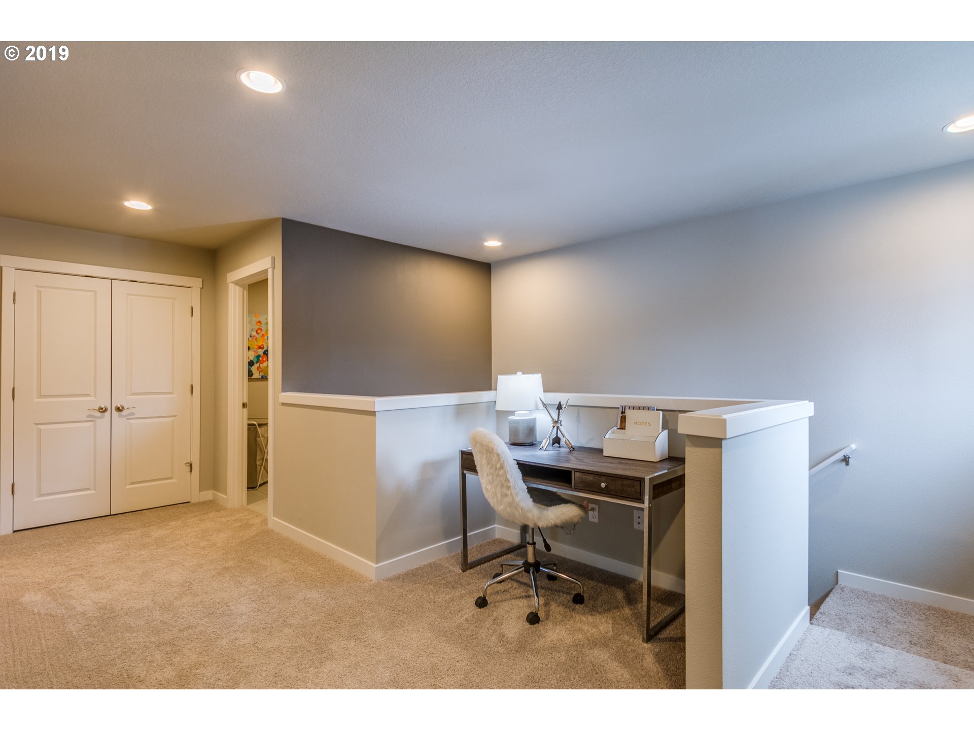 15975 Southwest Wren Lane Beaverton, OR 97007 - Photo 16 of 23 a workspace with furniture