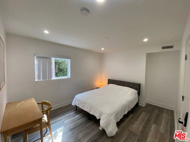$4,495 | 816 North Hobart Boulevard, Unit 816, Los Angeles, CA 90029