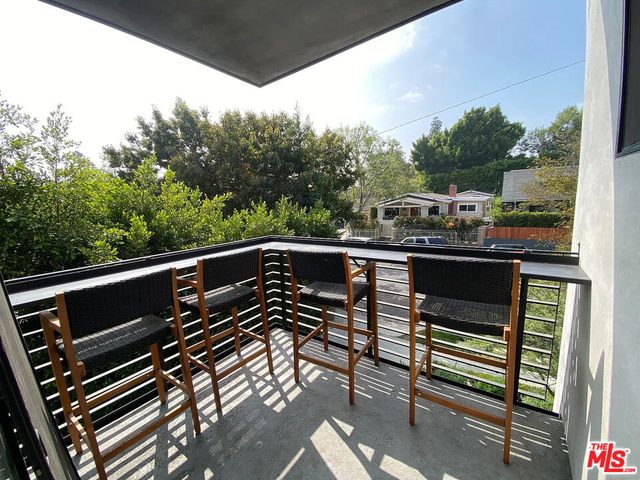 $4,495 | 816 North Hobart Boulevard, Unit 816, Los Angeles, CA 90029