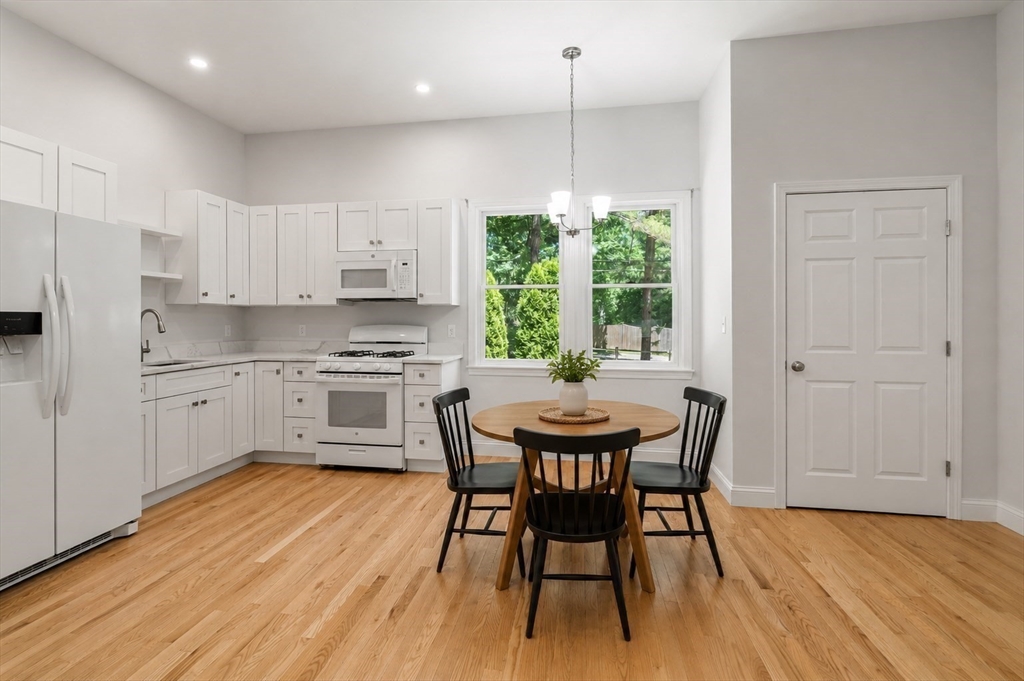 153 Pratts Mill Road Sudbury, MA 01776 - Photo 14 of 38
