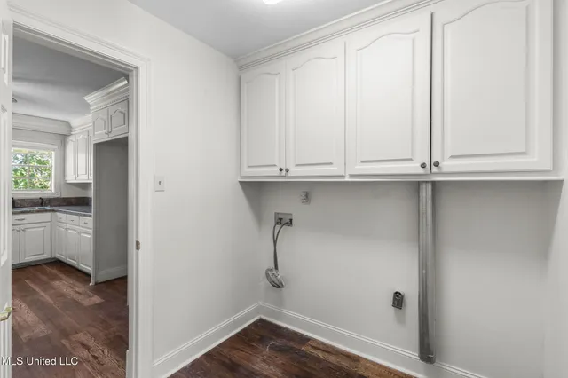 $299,999 | 125 Lakeview Drive, Canton, MS 39046