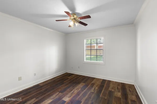 $299,999 | 125 Lakeview Drive, Canton, MS 39046