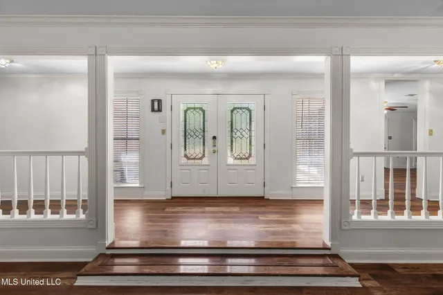 $299,999 | 125 Lakeview Drive, Canton, MS 39046