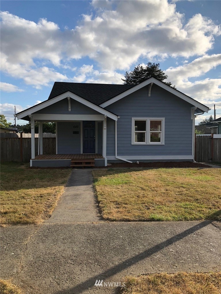 643 Southwest Cascade Avenue Chehalis, WA 98532 - Photo 1 of 22 Gallery Image 1