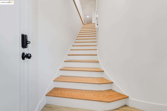 $1,400,000 | 1238 12th Street, Oakland, CA 94607