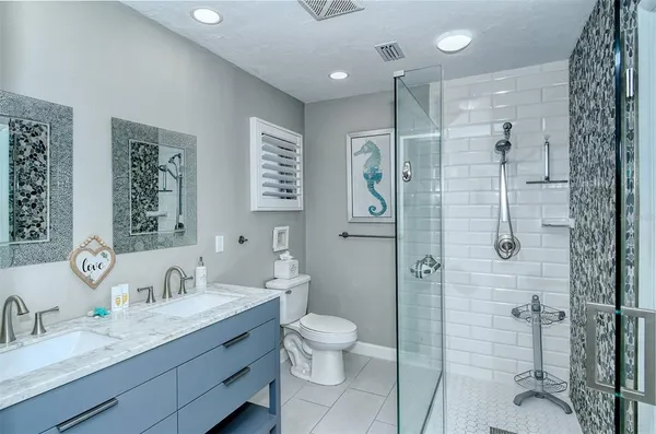$7,950 | 6758 South Lockwood Ridge Road, Sarasota, FL 34231