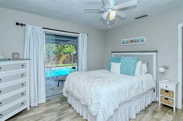 $7,950 | 6758 South Lockwood Ridge Road, Sarasota, FL 34231