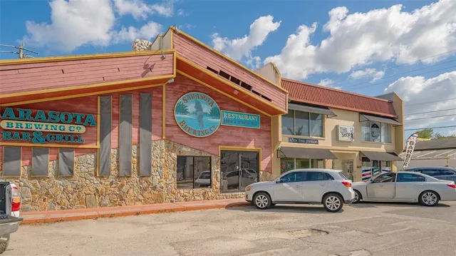 $7,500 | 6758 South Lockwood Ridge Road, Sarasota, FL 34231