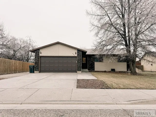 $449,900 | 884 Buckboard Lane, Idaho Falls, ID 83402