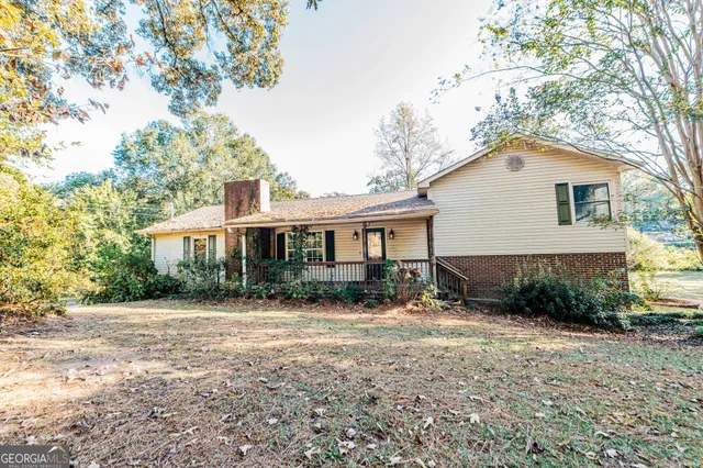 $215,000 | 202 Brantley Road, Warner Robins, GA 31093