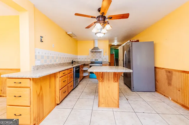 $215,000 | 202 Brantley Road, Warner Robins, GA 31093